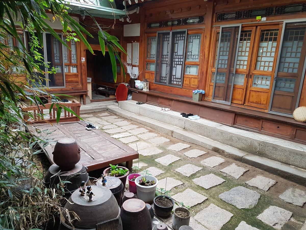 Gongsimga Hanok Guesthouse Seúl Exterior foto